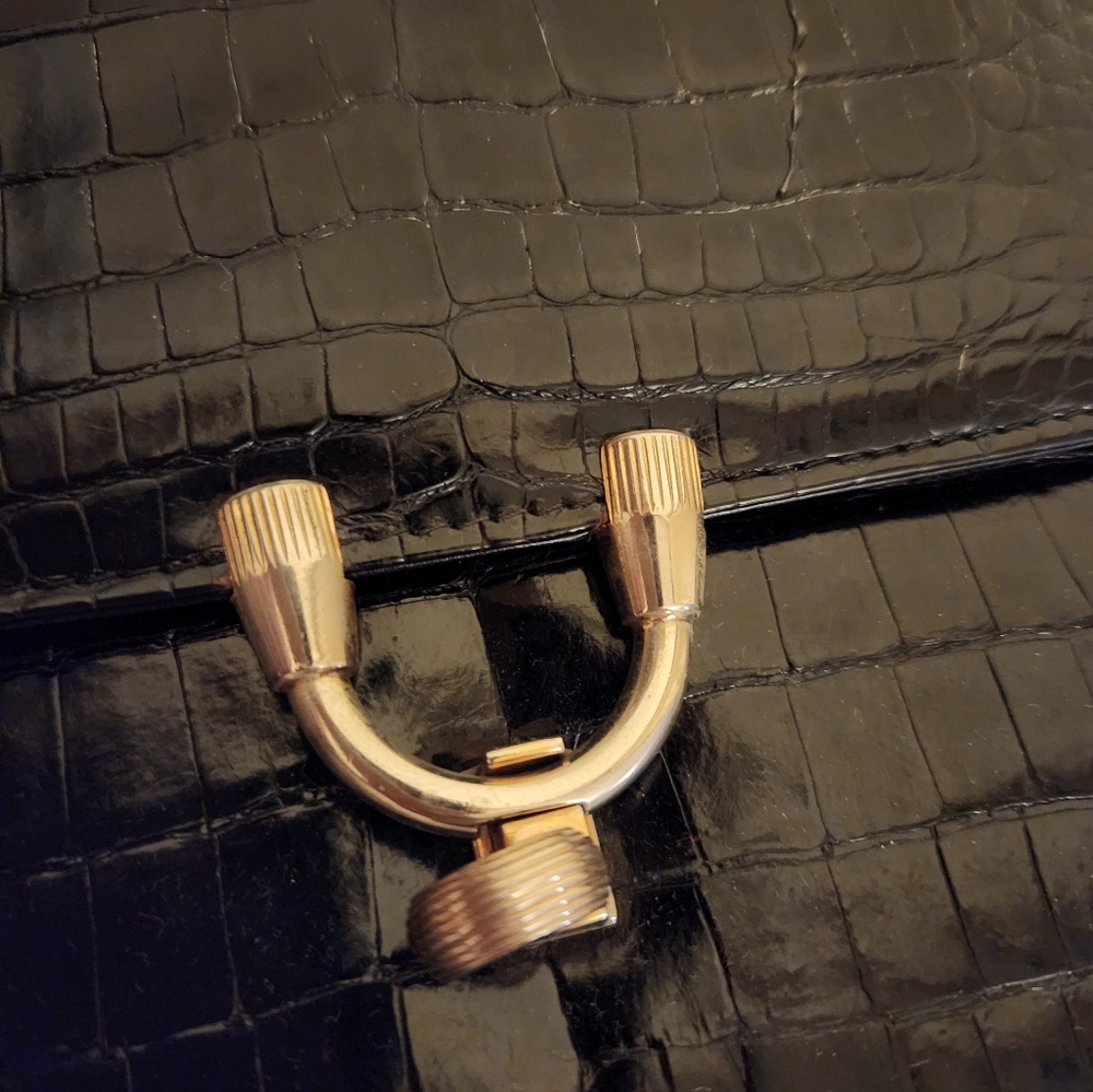Gucci Vintage Crocodile Black Top Handle Purse - Picture 3 of 10